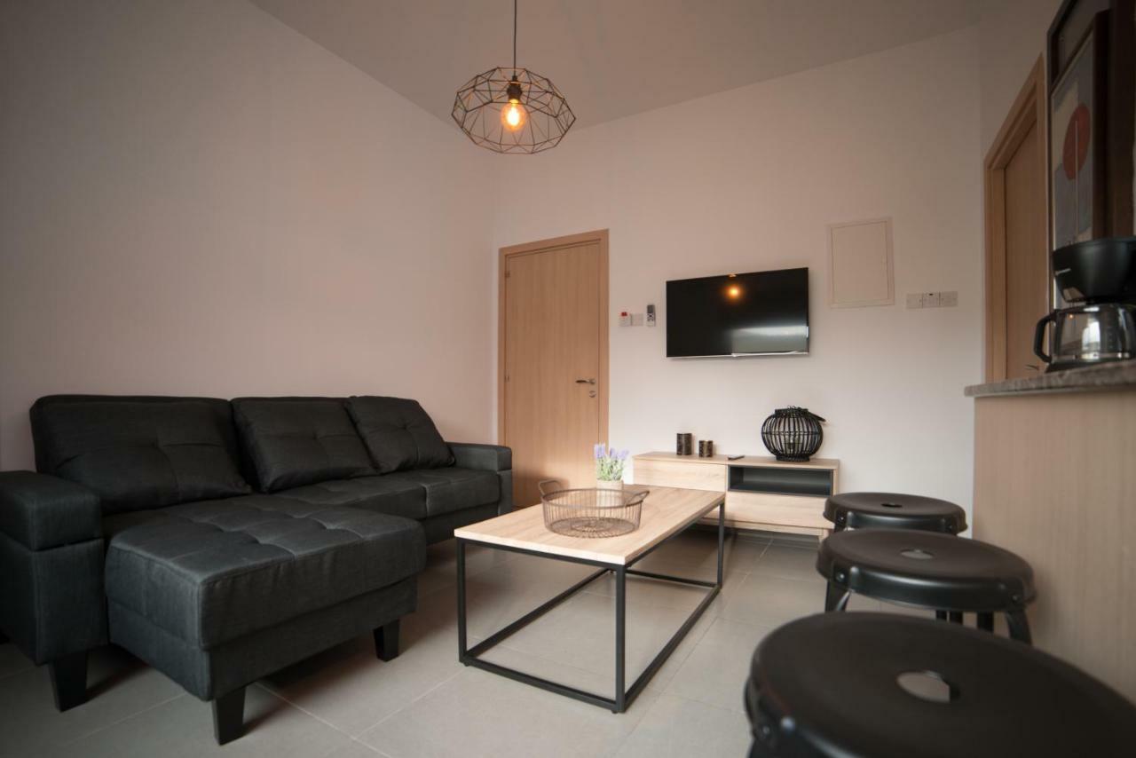Mcplaces Holiday Apartments Paphos Exterior foto